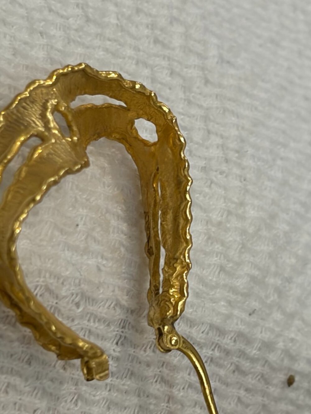 B Italy Gold Tone Twisted Hoop Earrings - Picture 9 of 11